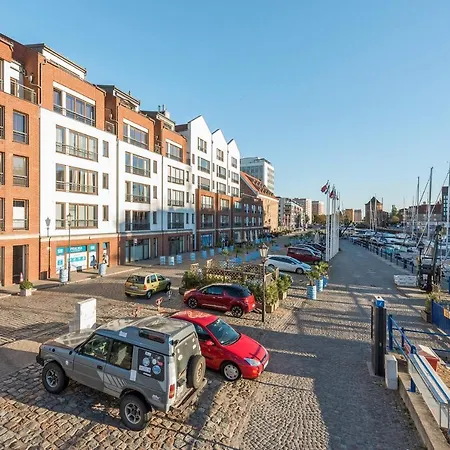 Triapart Szafarnia Marina Апартаменты Гданьск